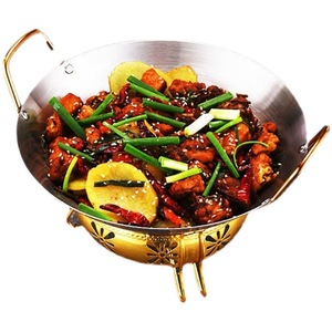 หม้อสแตนเลสพร้อมเตาแอลกอฮอล์ขนาดเล็กสำหรับร้านอาหารใช้ในเชิงพาณิชย์แบบหนาพร้อมขาตั้งสามขา - Product Image 3