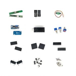 Condensador Electrolítico de Aluminio Tipo Chip, Corte Recto, D12.5xL20mm ERS1HM561W20OT - Product Image 1