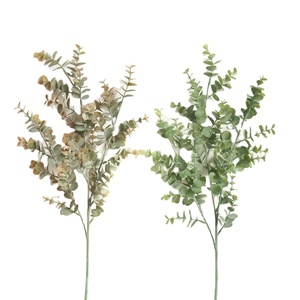 <span class=keywords><strong>artificial</strong></span> <span class=keywords><strong>eucalipto</strong></span> pegamento suave verde planta de 84cm de longitud única de <span class=keywords><strong>eucalipto</strong></span> rama para decoración de la boda - Product Image 1