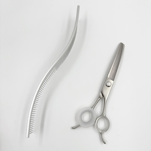 <span class=keywords><strong>Spazzola</strong></span> <span class=keywords><strong>per</strong></span> toelettatura Feather S Curve 24CM in acciaio inossidabile e rame ecologico, nera, <span class=keywords><strong>per</strong></span> cani e gatti - Product Image 4