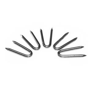 Clous en U galvanisés, <span class=keywords><strong>agrafes</strong></span> robustes pour clôtures, pour la fixation de clôtures en treillis métallique sur poteaux en bois - Product Image 4
