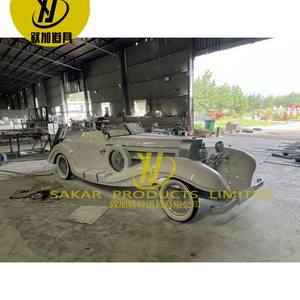 Escultura de figura de acero <span class=keywords><strong>Corten</strong></span> para exteriores abstracta modelo de escultura de coche con espejo de acero inoxidable - Product Image 1