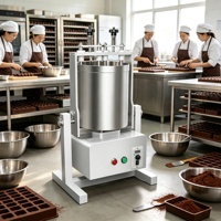 Petite machine électrique commerciale pour moudre le chocolat, faire fondre la poudre de cacao et broyer les billes de chocolat