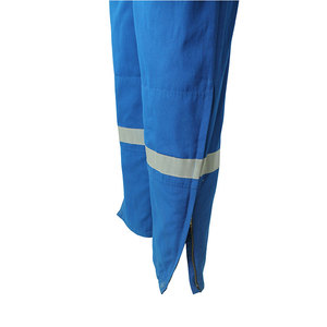 ओम कवरऑल इंस्टेटिक कवर इन्सुलेटेड शीतकालीन कोलोडप्रूफ कपड़े - Product Image 4