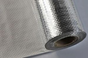 Tissu non tissé laminé en aluminium, résistant à la chaleur, imperméable et durable, pour l'emballage, l'isolation et l'utilisation industrielle - Product Image 2