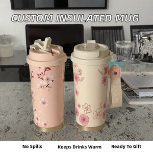 Mug isotherme en acier inoxydable à motif floral personnalisé avec couvercle, paille et cordon, idéal pour les voyages, le bureau ou comme cadeau. - Product Image 2