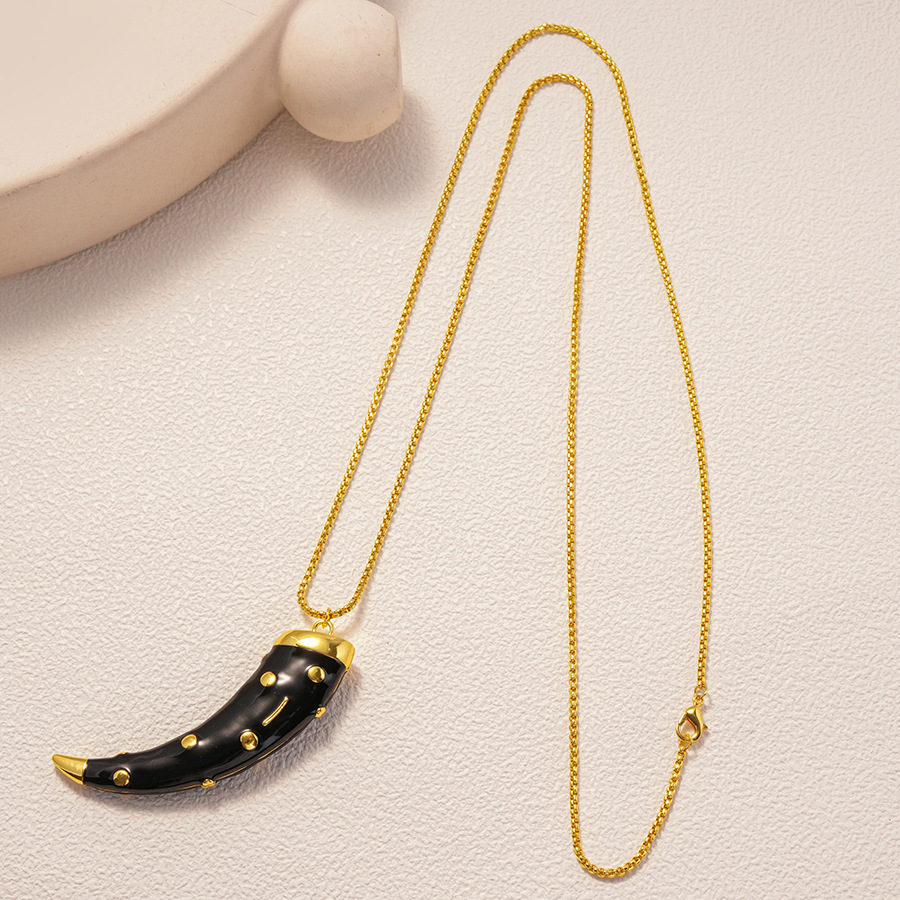 10 collier-or-noir