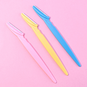 K-Women's Removedor de vello facial de acero inoxidable Recortador de <span class=keywords><strong>cejas</strong></span> Maquinilla de afeitar biodegradable y juego de cuchillos para el cuidado de las <span class=keywords><strong>cejas</strong></span> - Product Image 5