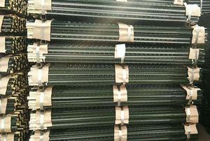 Kualitas tinggi baja t tiang pagar hijau galvanis dicat 6 8 ft t <span class=keywords><strong>post</strong></span> 6 kaki hijau t <span class=keywords><strong>post</strong></span> untuk pagar pertanian - Product Image 3