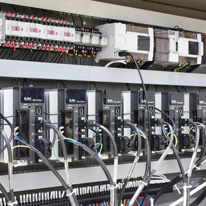 High Precision Food Grade <strong>Filling</strong> <strong>Machines</strong> Liquid With Robust Industrial Grade Head 70 Bottles Per Minute - Product Image 4