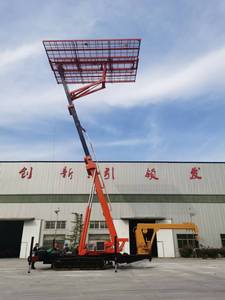Plataforma Elevadora Telescópica Eléctrica Roja de 35m de Altura y 8T de Capacidad, con Base de Orugas, Motor y Caja de Cambios para Construcción - Product Image 4
