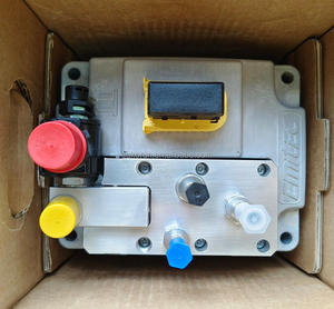 Véritable pompe de dosage d'urée <span class=keywords><strong>DEF</strong></span> Pompe à bouchon carré Emitec pour MAN D20/D26 8115403 Euro 6 24V UDA2 7.5 EXE-24 moteur diesel - Product Image 4