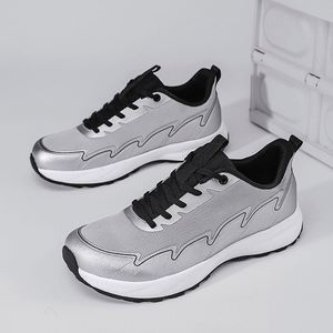 Chaussures de sport légères et amortissantes pour hommes, baskets de course décontractées, logo personnalisé, usine OEM - Product Image 1