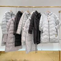 Vêtements pour femmes d'occasion à prix réduit, liquidation de stock, doudoune en duvet de canard blanc, vente en gros