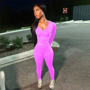 Nuovo Design sportivo 2 pezzi Casual Top a maniche lunghe con cappuccio ricamato e pantaloni Slim in tinta unita <span class=keywords><strong>da</strong></span> Yoga - Product Image 3