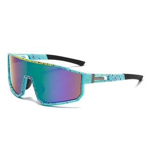 Lunettes de soleil de sport polarisées pour hommes, de qualité supérieure, avec logo personnalisé, protection UV400, pour le cyclisme en extérieur - Product Image 3
