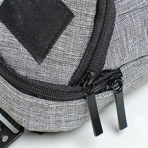 Suporte de saco de cocô de cachorro em tecido durável para cachorro, dispensador de saco de lixo para animais de estimação com clipe, acessório para cachorrinho, acessório de passeio - Product Image 3