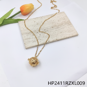 Elegante collar de cadena de eslabones chapado en oro con diamantes y perlas Diseño moderno para un aspecto diario o joyería de regalo de fiesta - Product Image 1