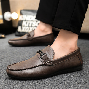 Mocassini da Uomo Casual Slip-On Nuova Collezione Estiva in Pelle Microfibra Marrone/Nero con Suola Morbida e Traspirante Leggera Antiscivolo - Product Image 3