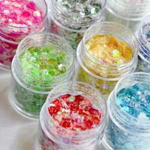 ผงกลิตเตอร์โอปอลสีรุ้งแบบเม็ดใหญ่ ขนาดผสม สำหรับตกแต่งงานฝีมือและทำเล็บ - Product Image 4