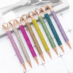 Luxuriöser Diamant-Kugelschreiber mit Großer Kristallspitze Funkelnder Glitzerkörper Individuelles Logo Schreibwaren für Studenten Premium Geschenkidee - Product Image 2