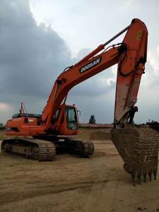 Excavatrice originale d'occasion Doosan 300LC-7 de la Corée du Sud bon marché Excavatrice sur pneus Doosan 300LC-7 d'occasion en bon état - Product Image 5