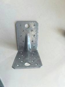 Support <span class=keywords><strong>de</strong></span> <span class=keywords><strong>poteau</strong></span> <span class=keywords><strong>de</strong></span> clôture carré boulonné en acier galvanisé - Product Image 5