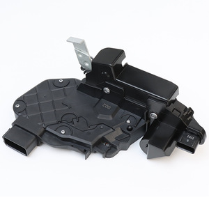Actionneur de verrouillage centralisé Ford 7S7AA21812FA pour porte avant et arrière, bloc de verrouillage 12V en matériau PP - Product Image 5