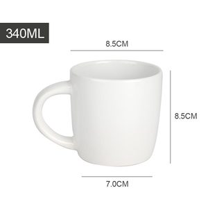 ロゴプリント入り昇華プリントのおしゃれなコーヒーラテ用白いセラミック製カプチーノ・紅茶・コーヒーマグカップ（取っ手付き） - Product Image 2