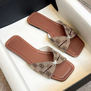 Sandales plates pour femmes avec strass papillon, tongs de plage à bout ouvert, légères, respirantes, confortables, semelle en caoutchouc - Product Image 5