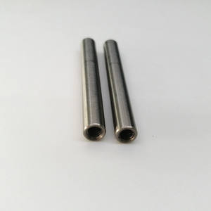 Tiges filetées internes petites en acier inoxydable (SS204, SS304, SS316) / laiton / acier, usinées CNC - Product Image 1
