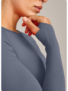 Conjunto Deportivo de Manga Larga para Mujer con Orificios para los Pulgares, Pantalones Cortos de Cintura Alta, Secado Rápido, Transpirable, para Yoga, Gimnasio y Fitness - Product Image 5