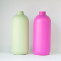 Flacon pompe en plastique de luxe 800 ml pour gel douche, shampoing, après-shampoing, cosmétiques, avec logo personnalisé, impression UV, vide