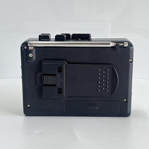 Radio cassette portable vintage AM FM avec enregistreur, fonction auto-reverse, écran LCD, réveil, pour la maison, le bureau et les voyages - Product Image 5