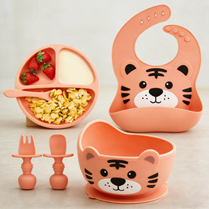 Juego de Vajilla de Silicona Ecológica para Bebés, Plato de Alimentación, Tazón, Vaso Antiderrames, <span class=keywords><strong>Cubiertos</strong></span> para Niños Pequeños, Venta al por Mayor - Product Image 2