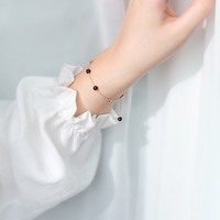 Vente en gros de bracelets en argent sterling 925 personnalisés pour femmes et adolescents Bijoux de fête à la mode avec perle de grenat plaquée or