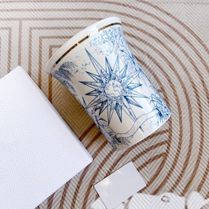 Vase de sol de luxe en porcelaine royale, design contemporain, écologique, promotion en cours - Product Image 1