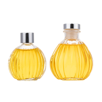 Ensemble élégant de diffuseurs d'aromathérapie, flacons en verre transparent de 50 ml et 120 ml pour un emballage de parfum d'intérieur de luxe