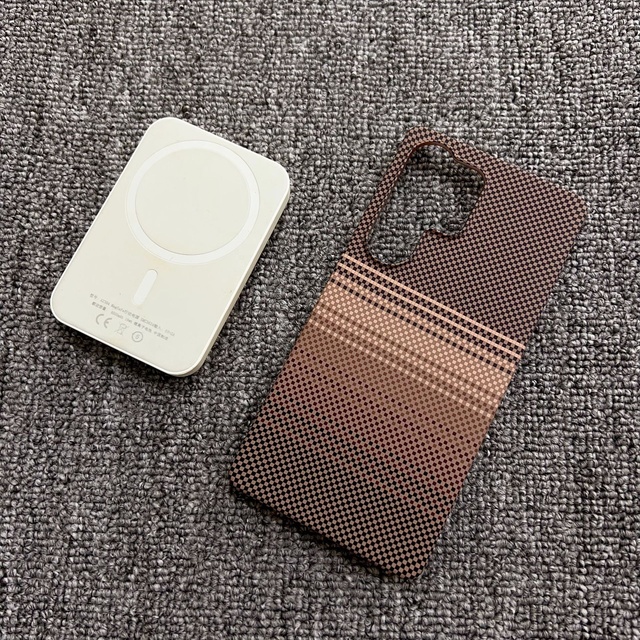 Premium LiquidSilicone Mobile Phone Cases Shockproof FullCoverage Stylish for iphone case Outdoor PhoneCover New Carbon
