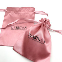 Pochette à cordon en satin de soie de beauté avec logo personnalisé Sacs de rangement en satin pour paquets de cheveux Emballage cadeau en satin