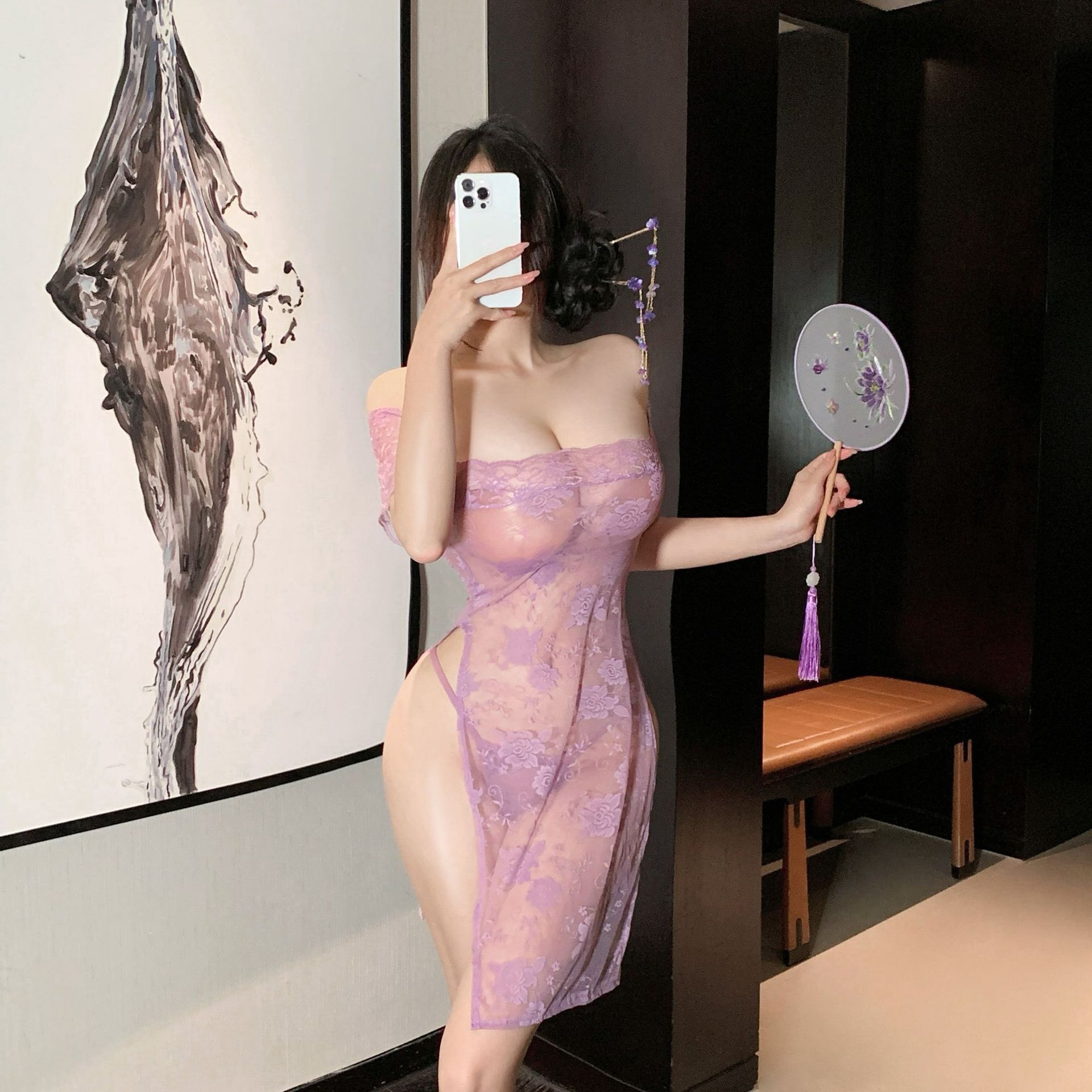 ชุดกี่เพ้าสีม่วงเผือก + กางเกง T