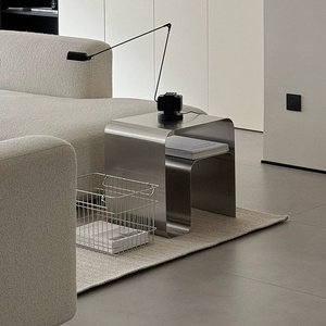 ตู้เก็บของแบบวินเทจสไตล์ Bauhaus พร้อมโต๊ะข้างเตียง โต๊ะข้างเตียงนอน ดีไซน์มินิมอล ผลิตจากสแตนเลส เฟอร์นิเจอร์ตกแต่งบ้าน - Product Image 3