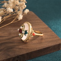 Bague en or cloisonnée de style courtois vintage élégante bague en laiton réglable en forme d'oeuf en forme de gemme géométrique irrégulière avec couleur émail