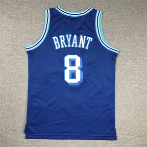 Maglia da basket giovanile Top cucita all'ingrosso 8 24 Bryant 6 23 James 0 Jayson Tatum 12 Morant 77 Doncic 11 Irving 1 palla