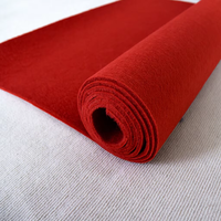 Tapis de cuisine moderne en polyester, fabriqué à la machine, à rayures carrées, lavable, antidérapant, à poils ras, pour chambre, salon, bureau et entrée