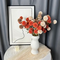 Vente en gros petit pompon artificiel en soie kiku chrysanthème intérieur décoratif floral pour Pâques, Noël et nouvel an