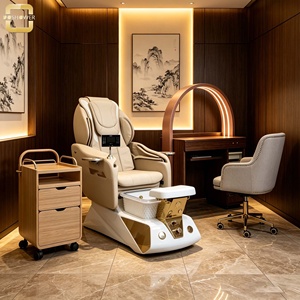 Fauteuil de pédicure moderne <span class=keywords><strong>beige</strong></span> avec détails dorés, station de soin des pieds haut de gamme avec fonction massage pour salons de manucure et instituts de bien-être de luxe - Product Image 3