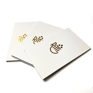 Caja de Regalo Impermeable de Lujo de Alta Gama, Porta Tarjetas de Crédito VIP, Logotipo Personalizado, Recubrimiento UV, Grabado en Relieve - Product Image 2