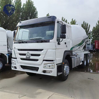 Camión Mezclador de Concreto SINOTUK HOWO 64 371HP Euro3, 10-12m, Origen Shandong, para Obras de Ingeniería