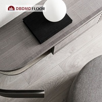 Wasserdichter Feuerfester 7mm SPC-Bodenbelag Holzoptik PVC Klicksystem LVT Vinylplanken Modernes Heim- und Büroniveau Rutschfeste Kunststofffliesen